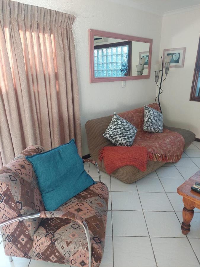 Sleep Eezy Cottages Benoni Εξωτερικό φωτογραφία